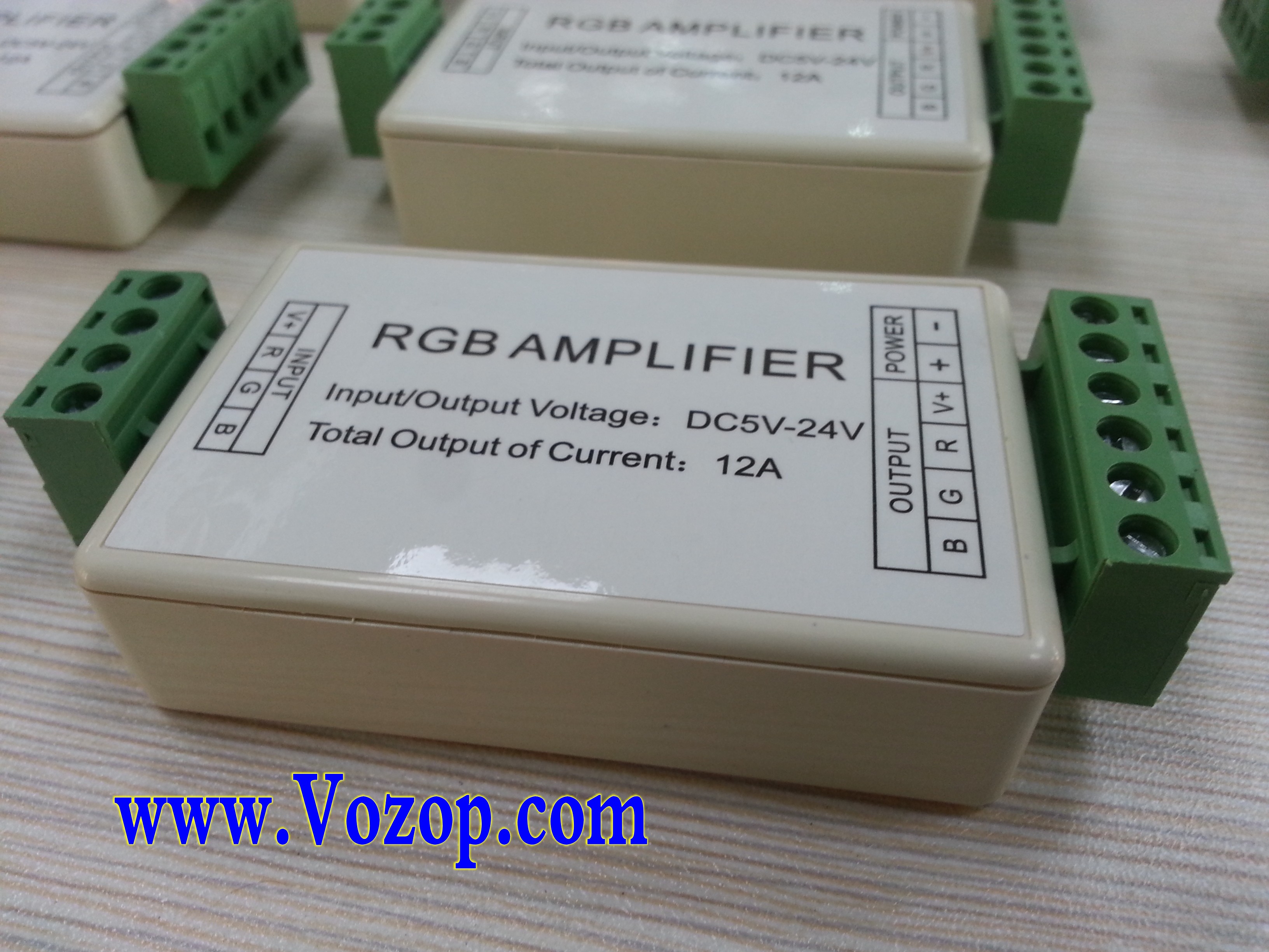 12A_Mini_RGB_Amplifier_Power_Repeater_LED_boosters