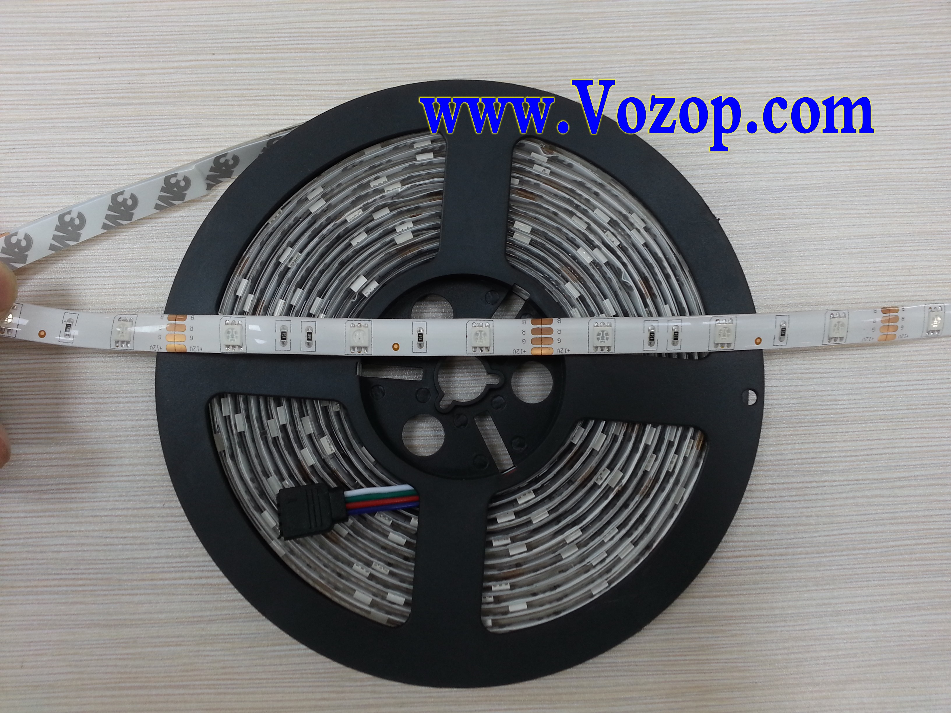 150LEDs_RGB_5050_LED_Strip_lights