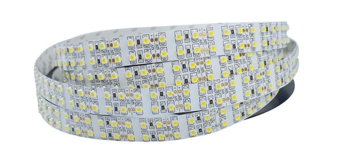 5M_DC_12V_240leds_2