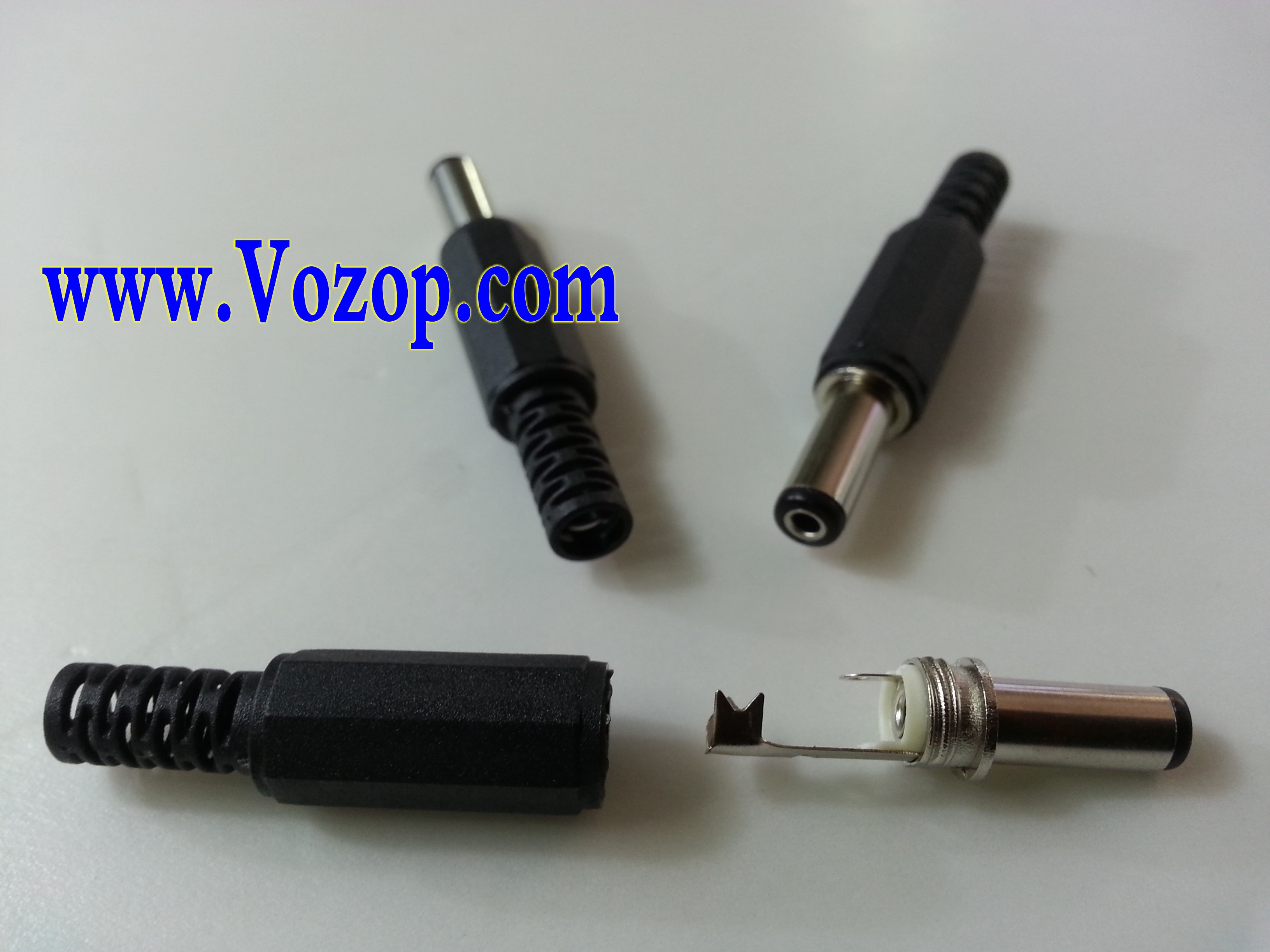 5.5_2.1mm_DC_Power_Cable_Male_Plug_Connect_Socket_For_3528_5050_LED_light