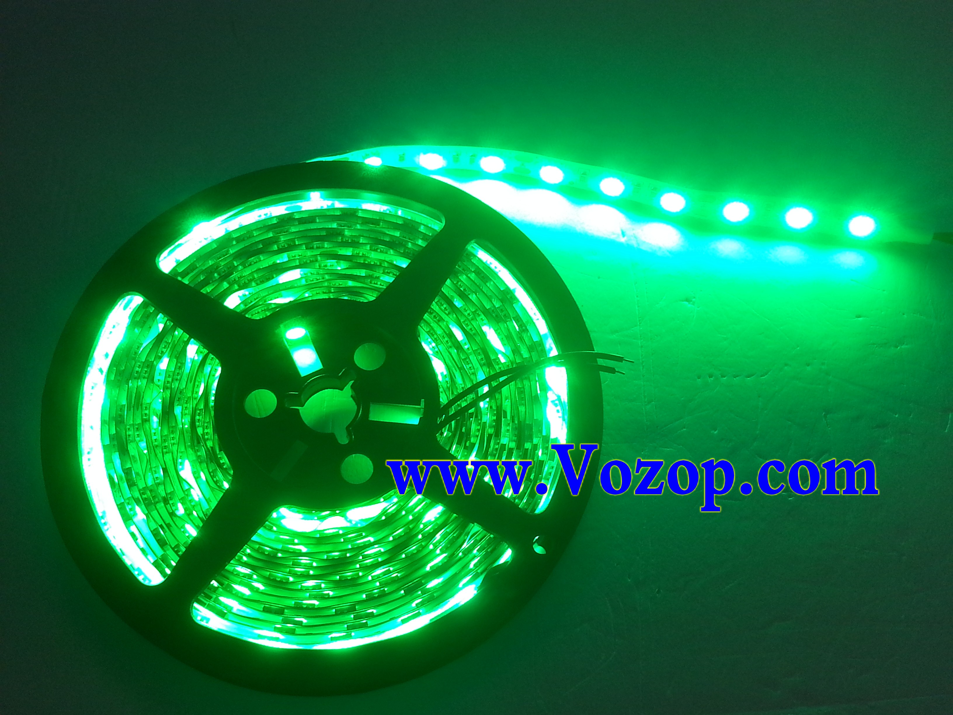 5050_5M_300_LEDs_Green_12V_LED_Lights_Non_Waterproof_tape_light