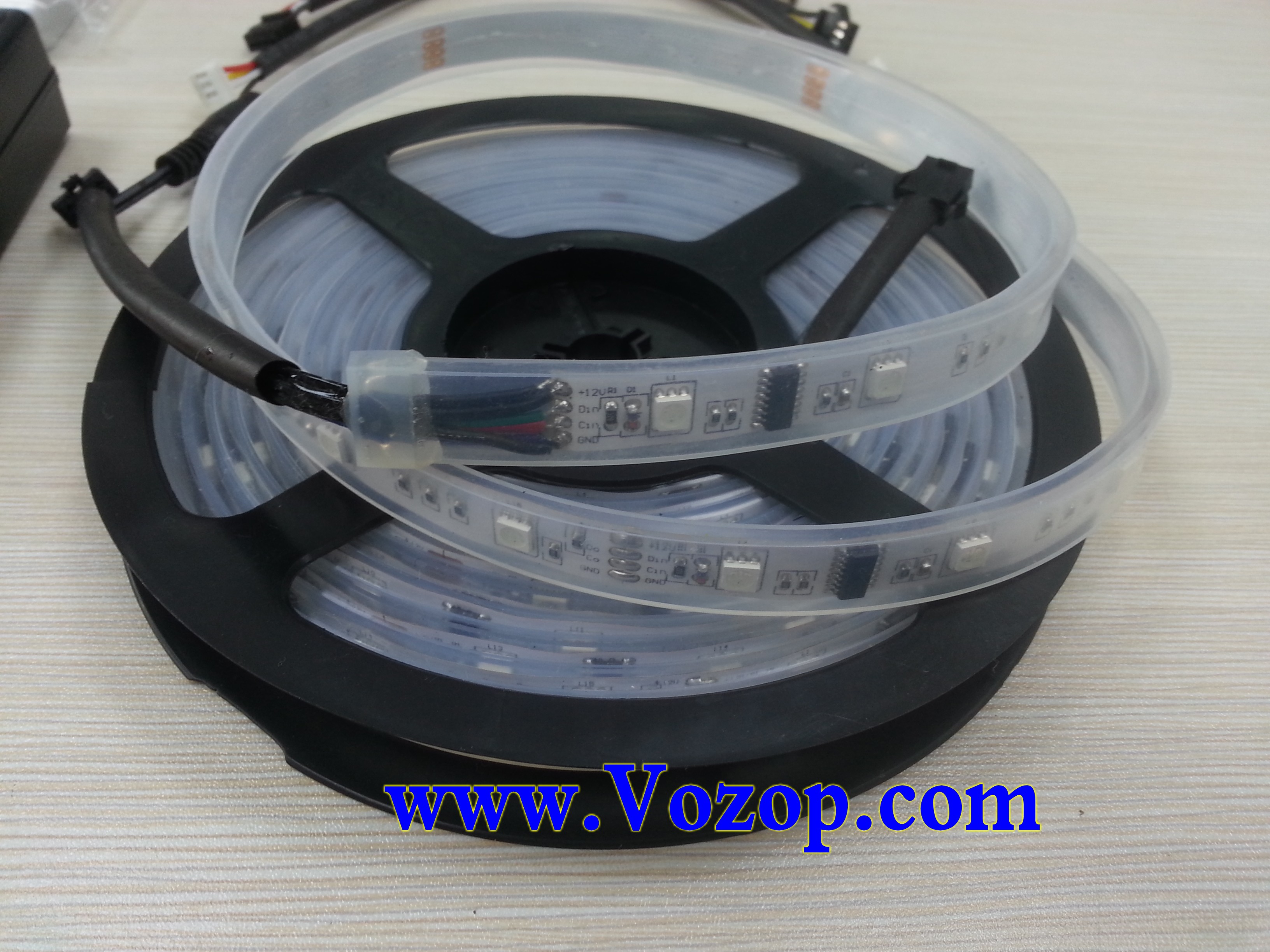 6803_IC_RGB_5050_Digital_LED_tape_Strip_lights_lighting_gear_set