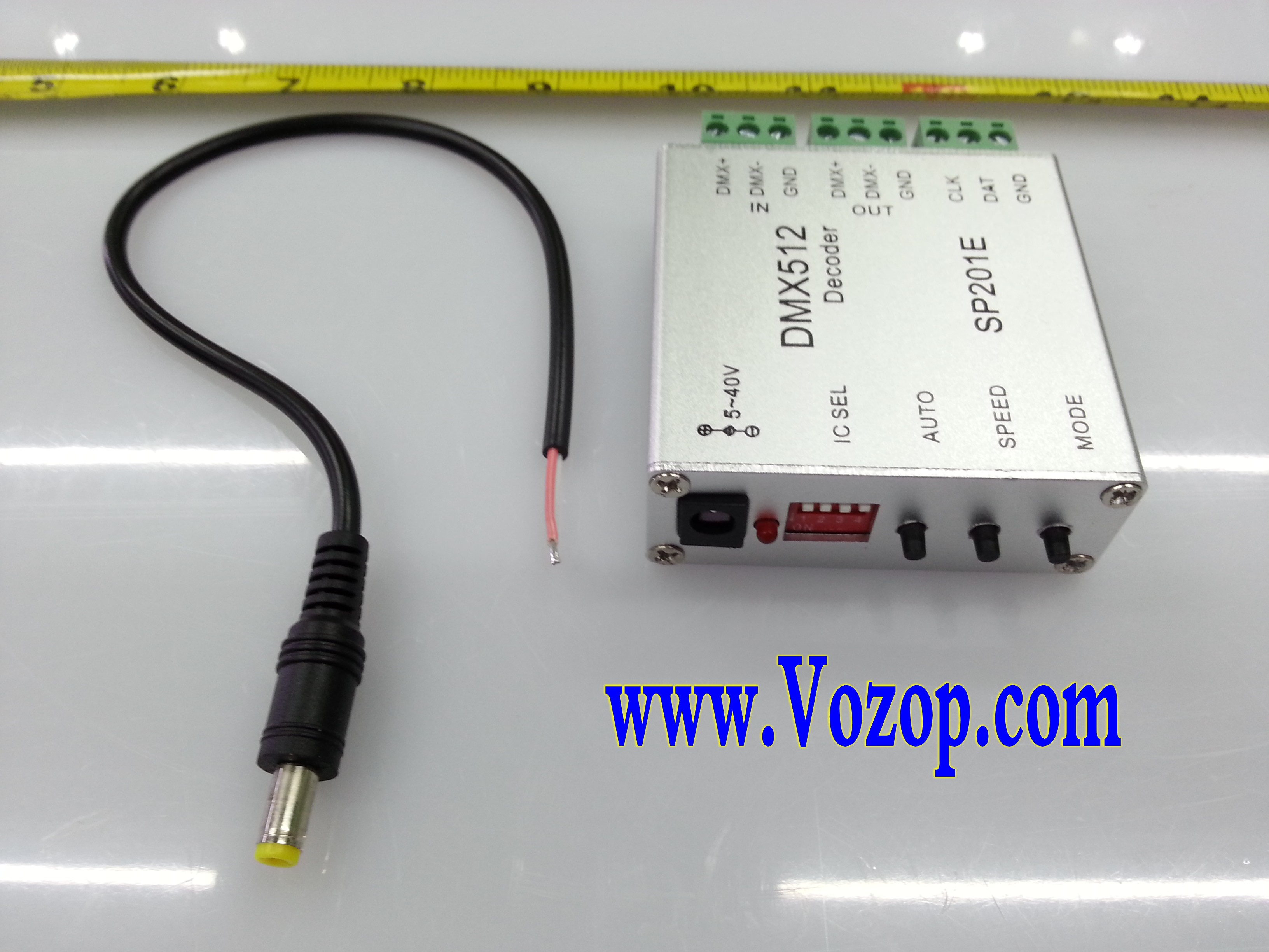 DMX512_to_WS2801_WS2811_WS2812B_LPD6803_DMX_SPI_Decoder