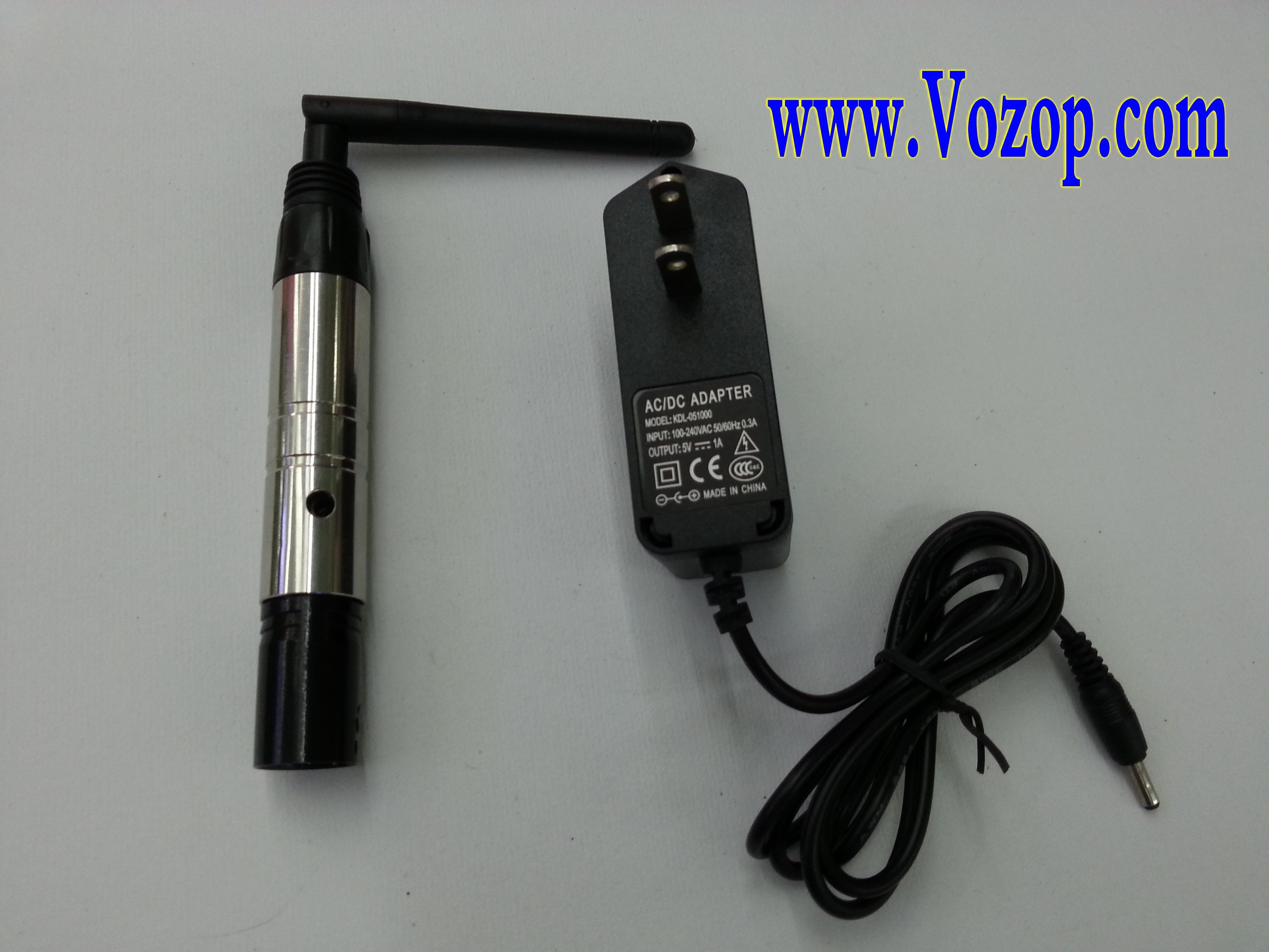 DMX_Transmitter_Wireless_DMX_512_Extender_2.4GHz