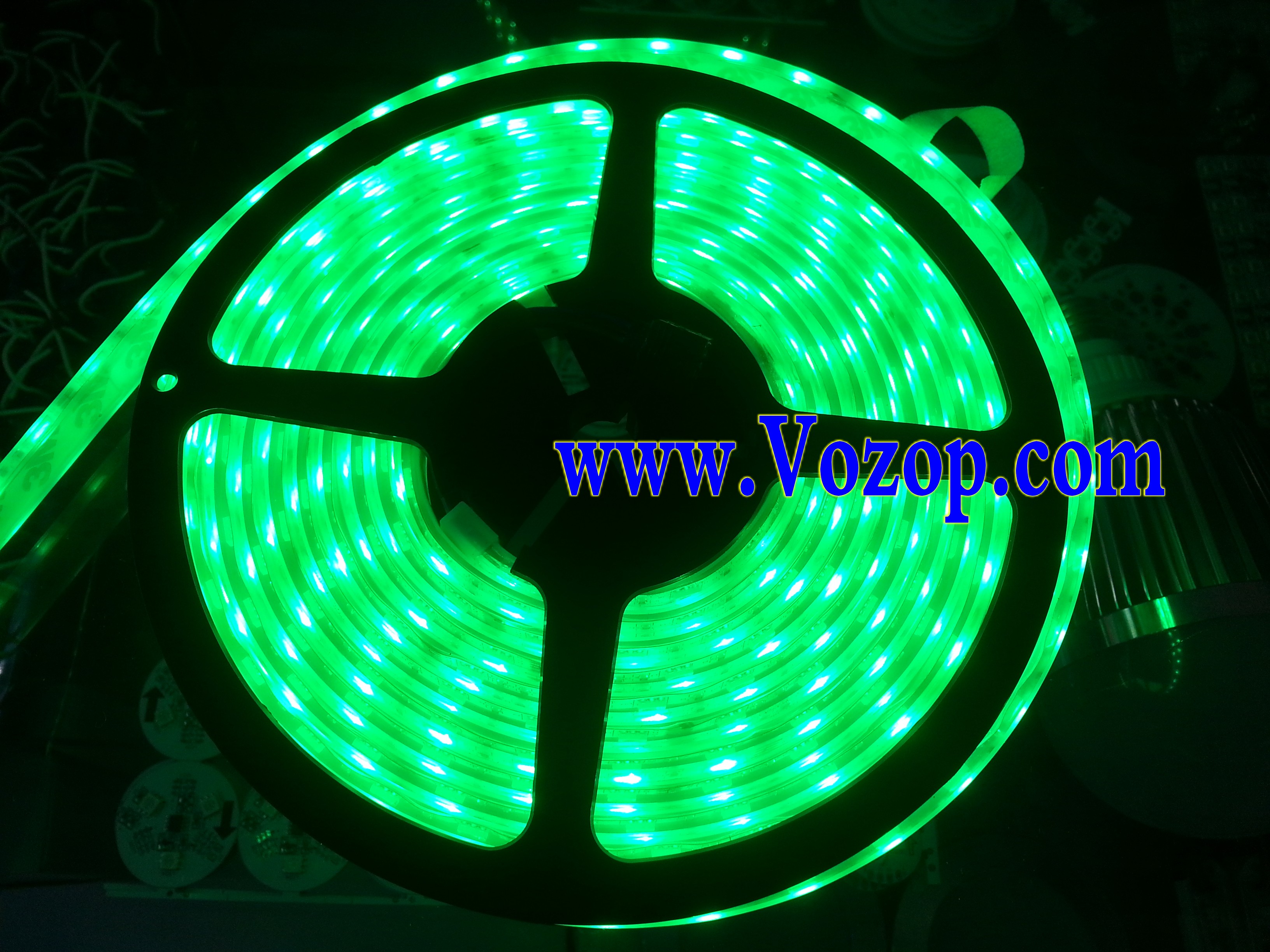 IP68_Waterproof_12V_5050_RGB_LED_Strip_Light