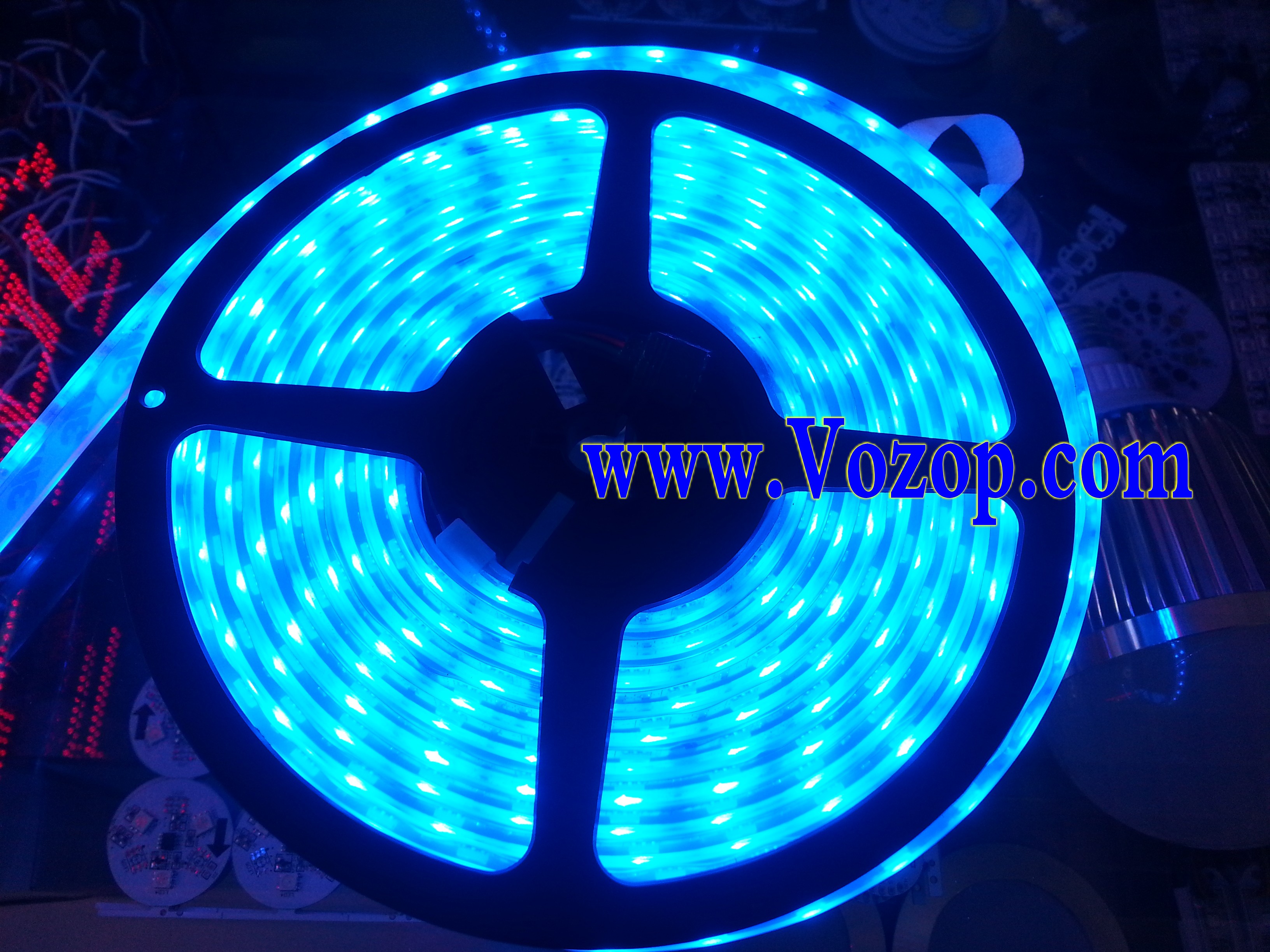 IP68_Waterproof_12V_5050_RGB_LED_Strip_Lights