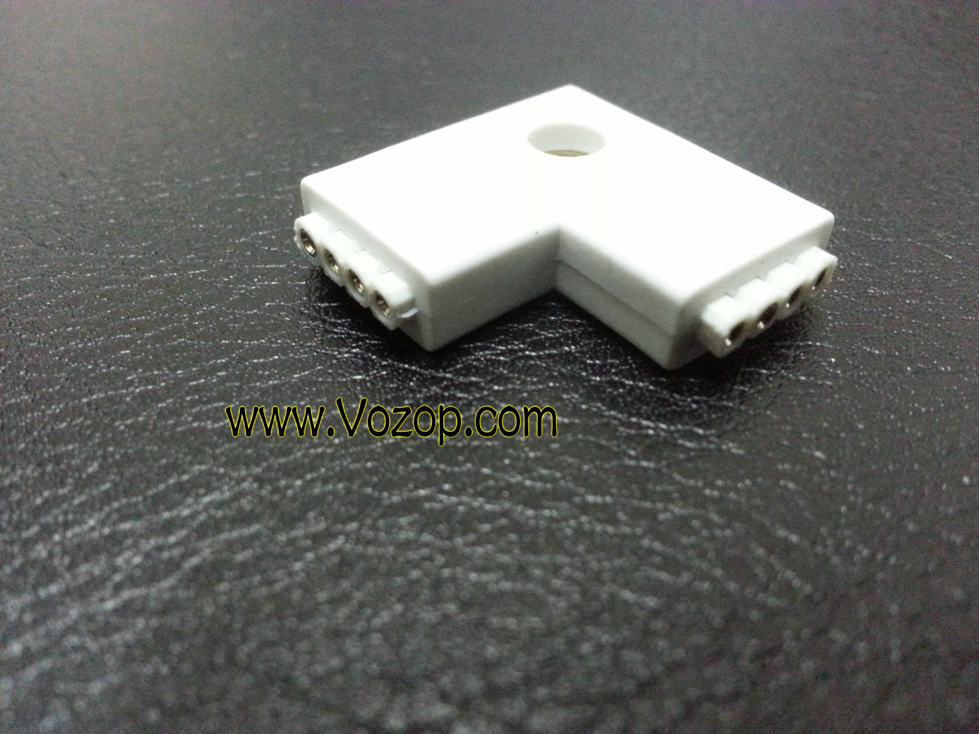 L_Type_Connector_4_Pin_For_5050_RGB_LED_Strip_Tape