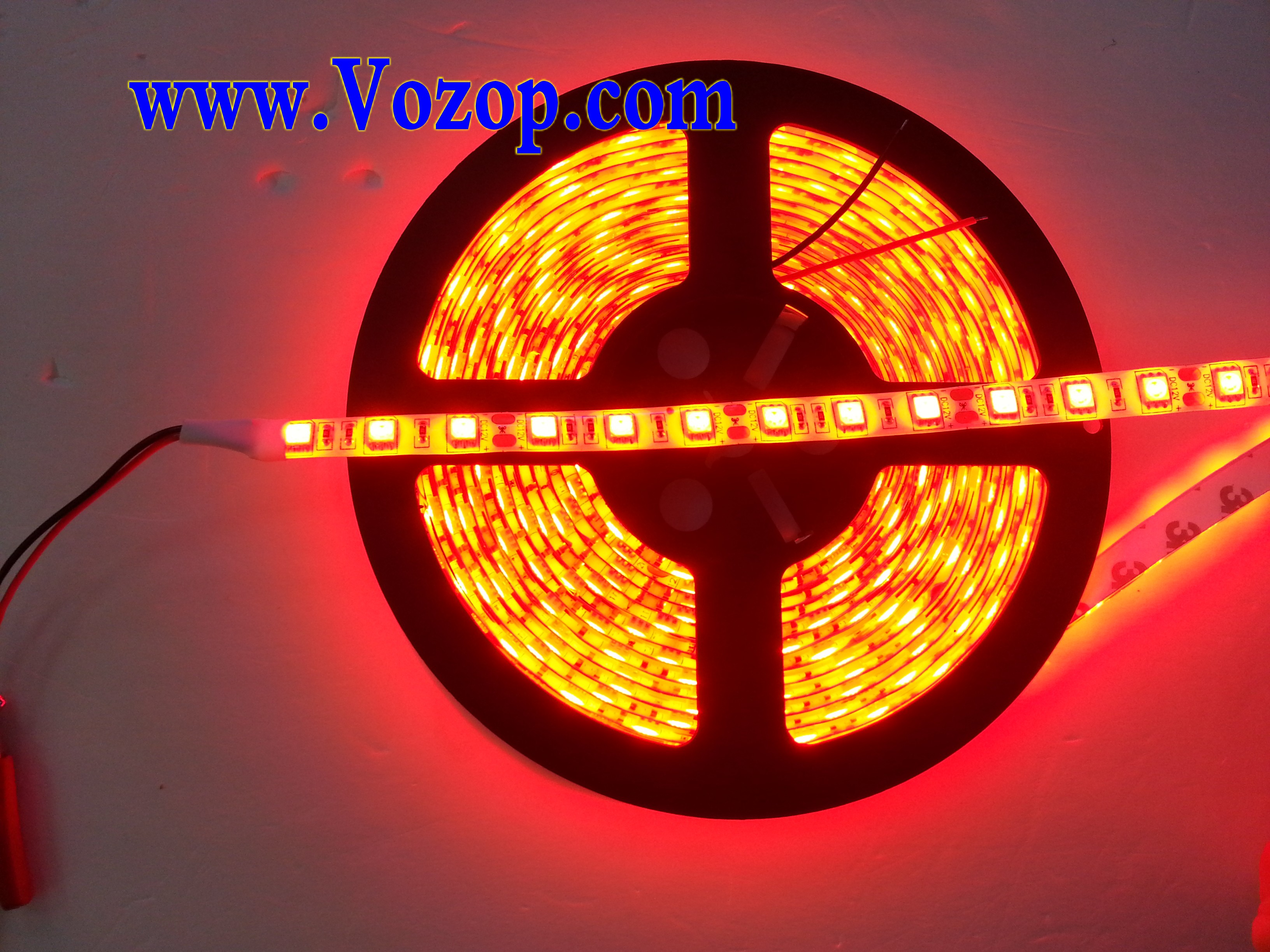 Red_12V_LED_Lights_Waterproof_SMD_5050_5M_300_LEDs_Light