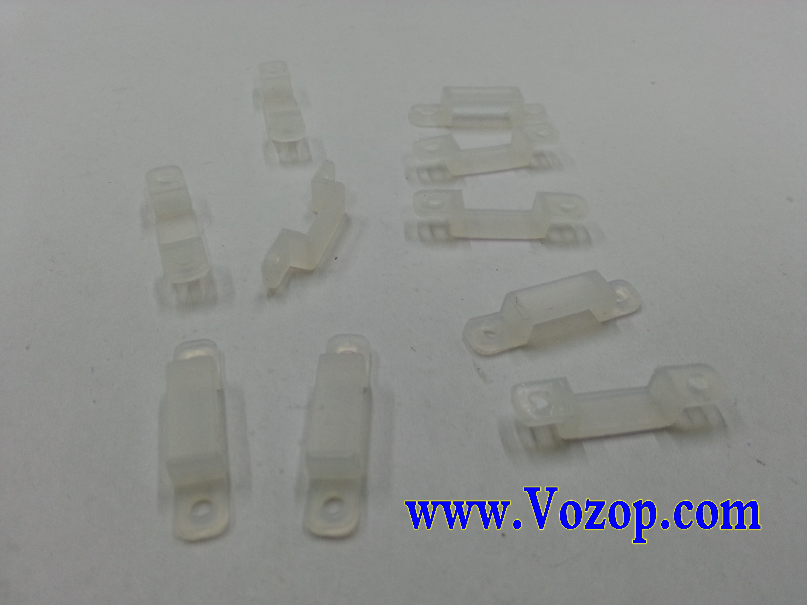 Silicon_Clip_for_Fixing_Led_Strip_Tape_3528_5050_light