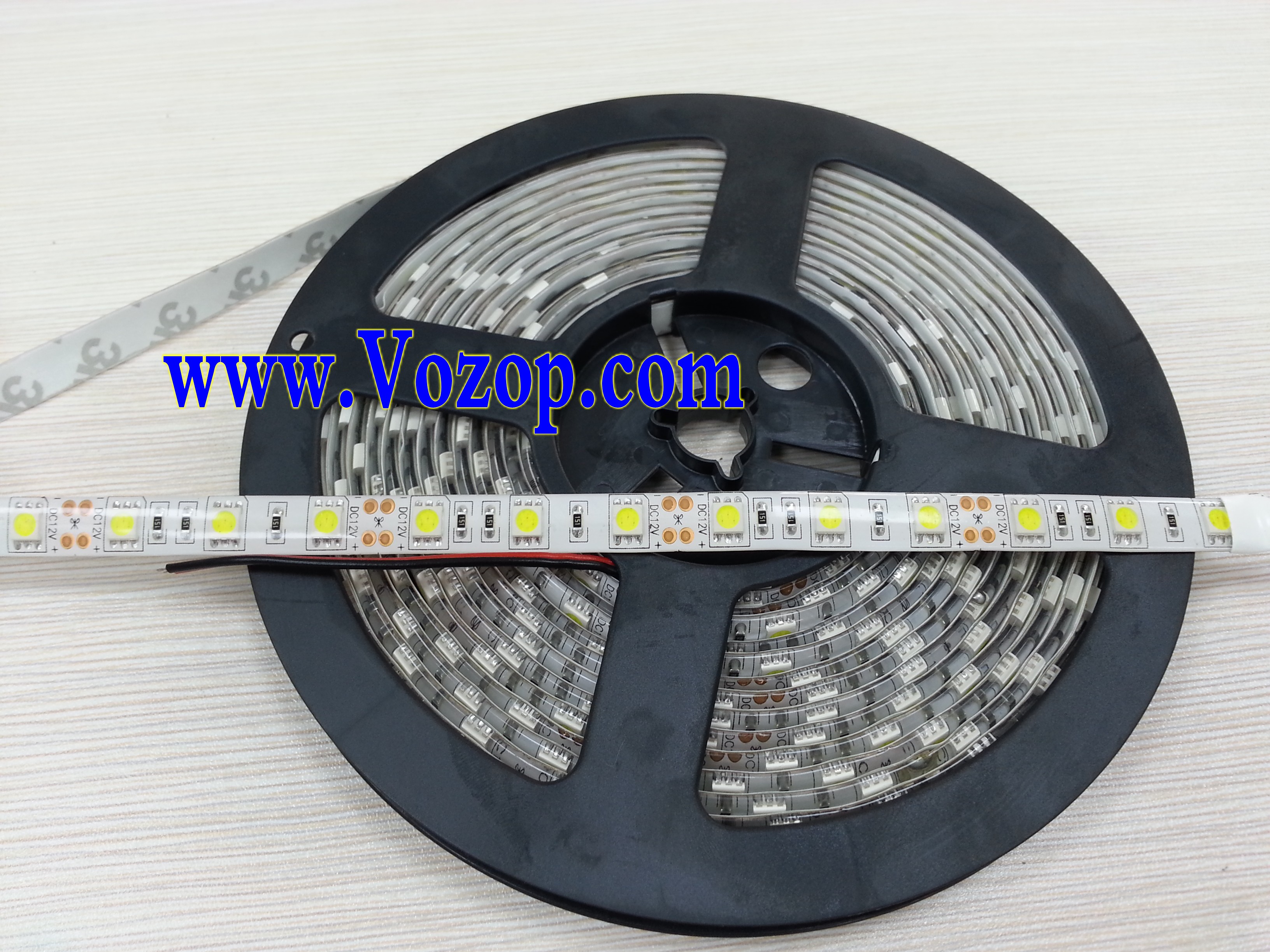 Usa_5050_SMD_LED_Tape_strip_light