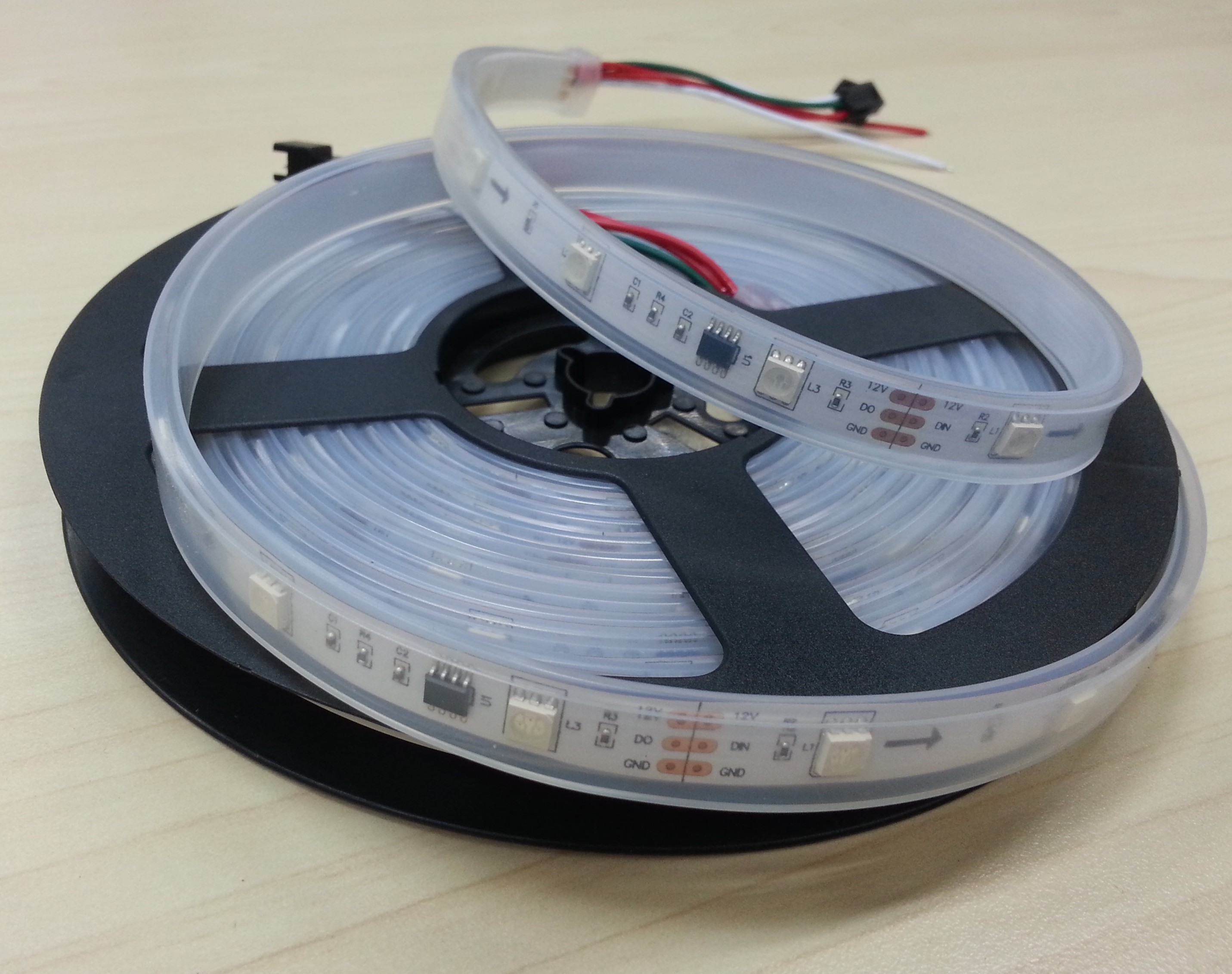 dc12v_WS2811_addressable_rgb_led_strip_5m_150LEDs_2811_Light